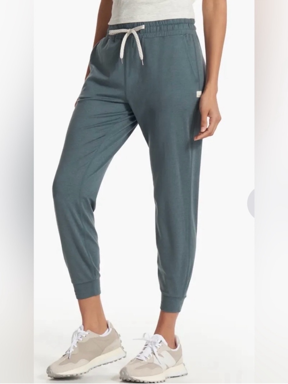 Vuori Women’s Jogger.